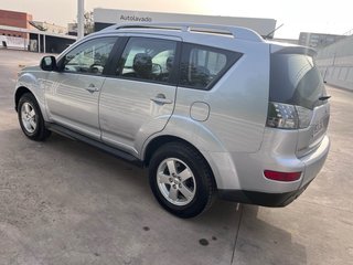 Mitsubishi Outlander 2009