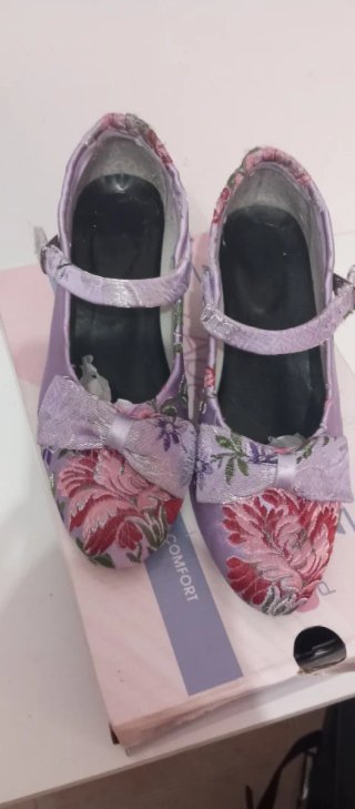 Zapatos Fallera Talla 38 Morado Claro