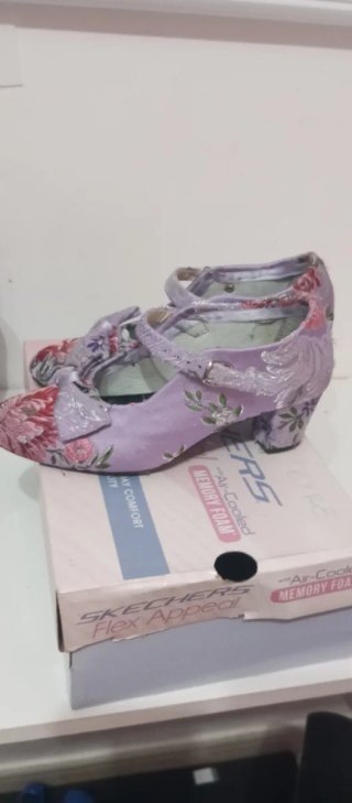 Zapatos Fallera Talla 38 Morado Claro