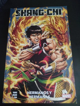 100% Marvel Shang-Chi. Hermanos y Hermanas