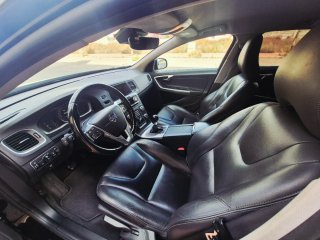 Volvo V60 2015 Negociable