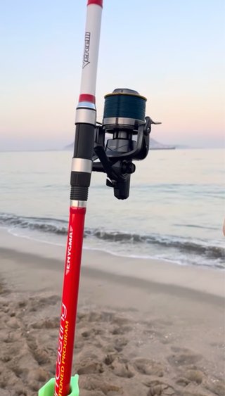 Caña Surfcasting Vercelli + Carrete Tica