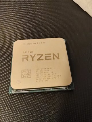Placa Base MSI B450 Tomahawk MAX II y procesador