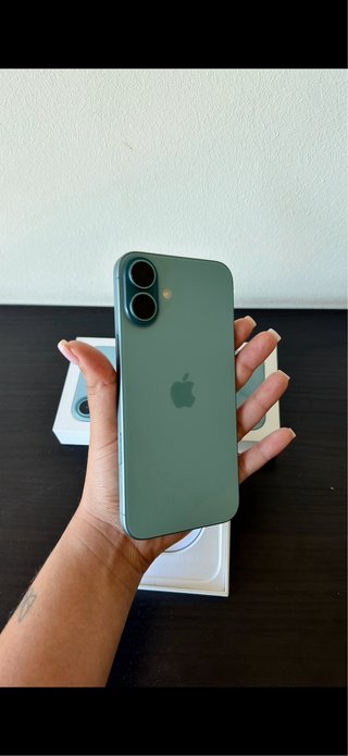 iPhone 16 Plus - Color Teal - 128GB