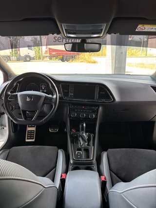 SEAT Leon cupra 300