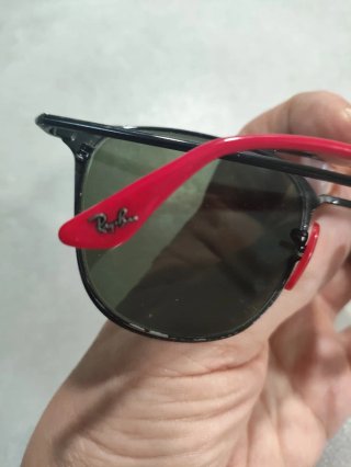 Gafas Ray-Ban Negras/Rojas