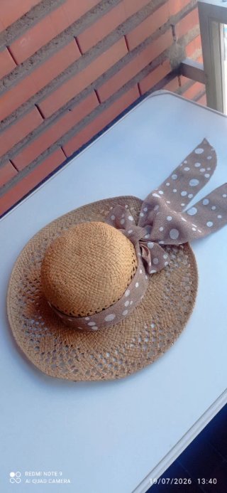Lote 4 Cappelli Donna