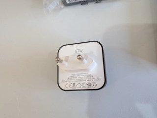 Kindle Paperwhite 12ª 16GB + Custodia Rosa Frambuesa