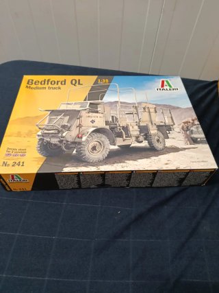 Maqueta Bedford QL Italeri 1:35