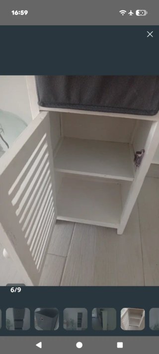 Estantería blanca con 3 cajones de tela y puerta