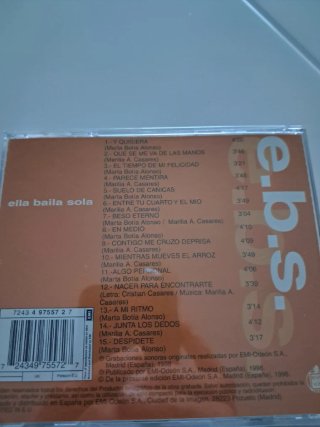 ‼️2 CDS x 5€‼️Ella Baila Sola