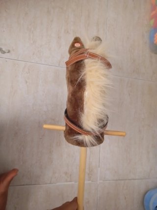 Caballito de peluche para niños