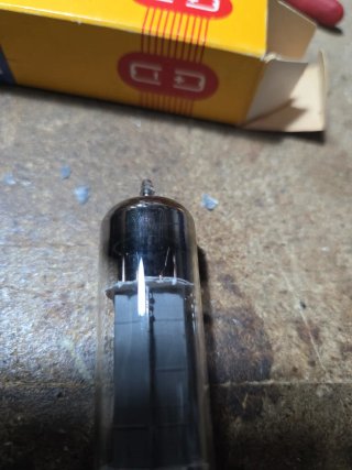 Válvula Philips EL86 radio antigua de valvulas