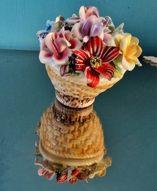 Capodimonte fiori porcellana prima metà '900
