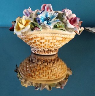 Capodimonte fiori porcellana prima metà '900