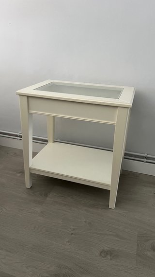 Mesa auxiliar IKEA LIATORP cristal