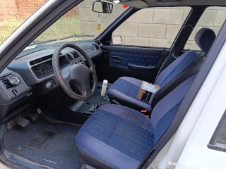 Peugeot 205 1999