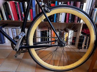 Bicicleta estilo vintage pixie LEER
