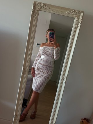 Vestido Lily MCBEE  Talla M  Sin estrenar