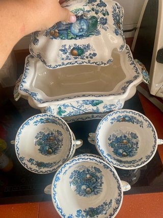 Sopera grande y 6 cuencos vajilla inglesa