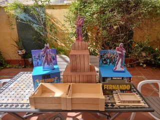 Póster y cajas decoración Fortnite