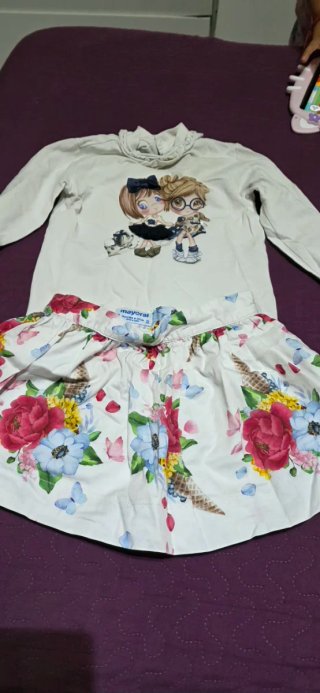 Conjunto Mayoral 2-3 años todo 50€