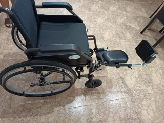 silla de ruedas prscticamente nueva