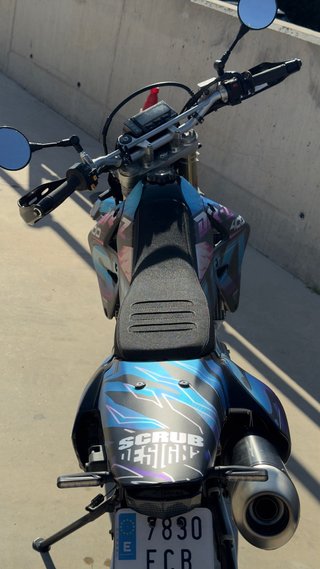 Suzuki DRZ 400 SM