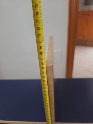 Estantería modular azul y madera