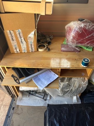 Escritorio de madera para ordenador