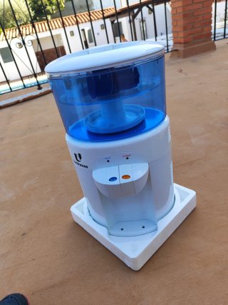 Dispensador de agua 3 en 1