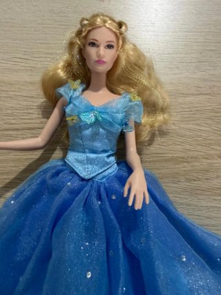 Muñeca Cenicienta Live Action
