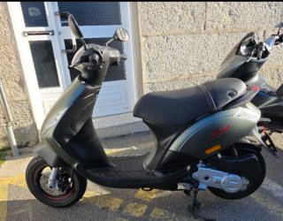 Scooter Piaggio Zip 50cc Verde Militar