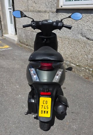 Scooter Piaggio Zip 50cc Verde Militar