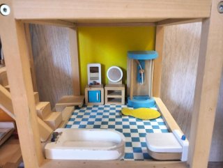 Casa de muñecas HAPE de madera