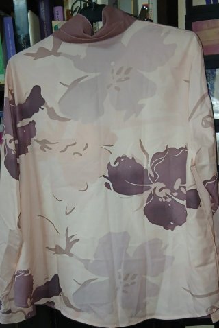 Camisa floral beige y tonos talla XXL
