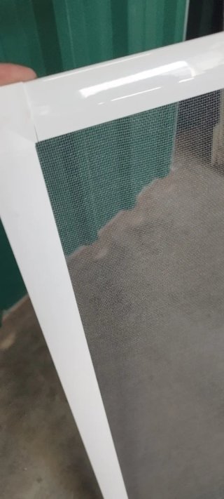 Ventana corredera con persiana