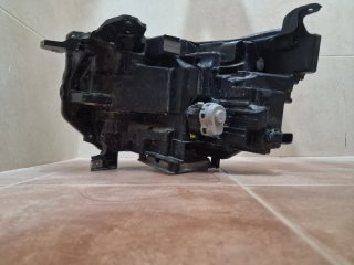 Faro Derecho Volkswagen Amarok II N1XB13E016DC