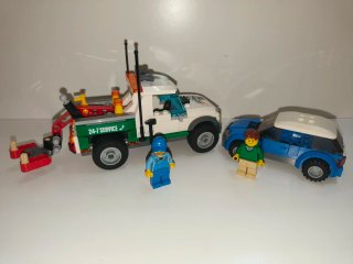 Camioneta grúa, 60081 Lego City.