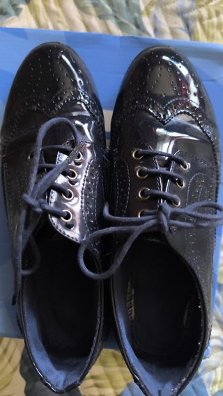 Zapatos Oxford charol azul marino T.40