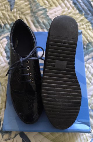 Zapatos Oxford charol azul marino T.40