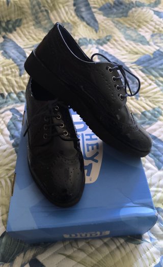 Zapatos Oxford charol azul marino T.40