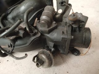 Colector Admisión Ford Mondeo Mk3 1.8 Gasolina