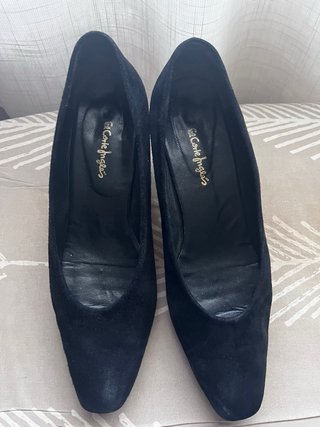 Zapatos de tacón negros