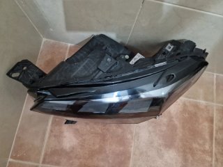 Faro Izquierdo Peugeot Rifter 9854782680