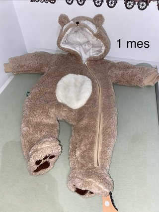 Pelele oso bebé 1 mes