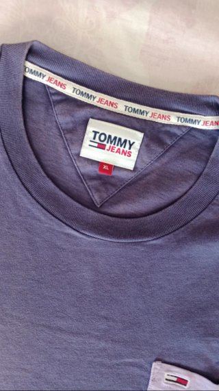 Camiseta Tommy Jeans Morado Talla XL