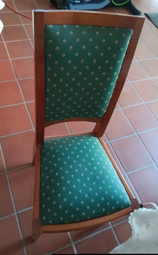 sillas de madera y tela