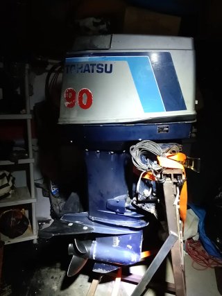 Motor fueraborda Tohatsu 90 CV 2T