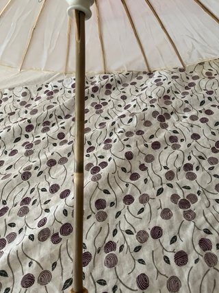 Parasol Oriental blanco